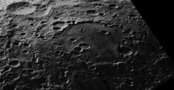 Un obiect „misterios” s-a prăbușit pe Lună: efectelul ciudat produs de acesta