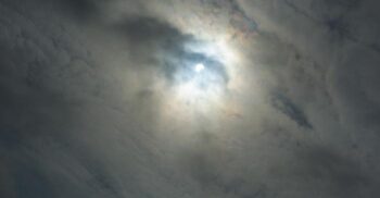Avem eclipsă parțială de Soare, vizibilă din România, la finalul lunii