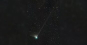 O cometă vizibilă ultima dată în timpul Epocii Glaciare va trece pe lângă Pământ la început de 2023