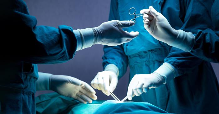 Caz rar de volvulus gastric: o fetiță salvată in extremis