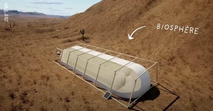 Supraviețuiesc 4 luni în deșert datorită tehnologiei reduse