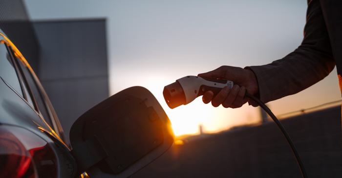 Cercetătorii au găsit o modalitate de a crea baterii capabile să reziste mai mult de 1.000 km