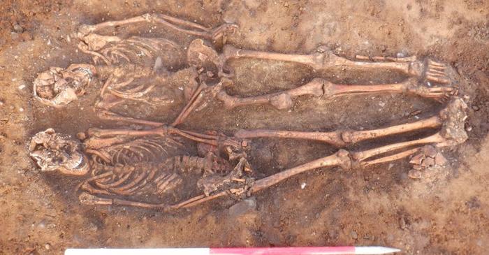Mai multe morminte medievale excavate în Irlanda de Nord, inclusiv cele ale unor presupuși criminali