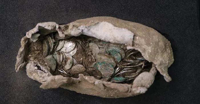 O comoară medievală din secolul al XI-lea, descoperită pe șantierul centralei Sizewell C