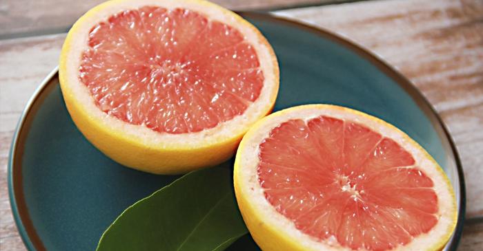 Pielea de pomelo devine o nouă sursă de energie pentru dispozitivele mici