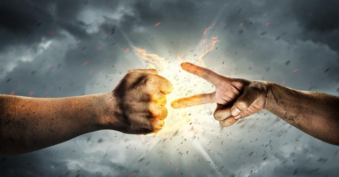 Creierul ne sabotează la piatră-hârtie-foarfece prin căutarea obsesivă de strategii