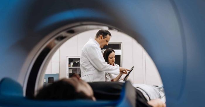Tomografele computerizate ar putea fi responsabile pentru 5% din noile cazuri de cancer din SUA