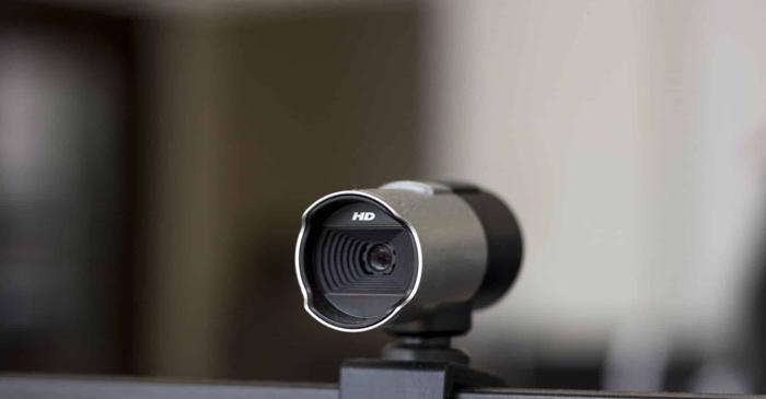 Ce legătură există între o cafetieră și inventarea primei camere web?