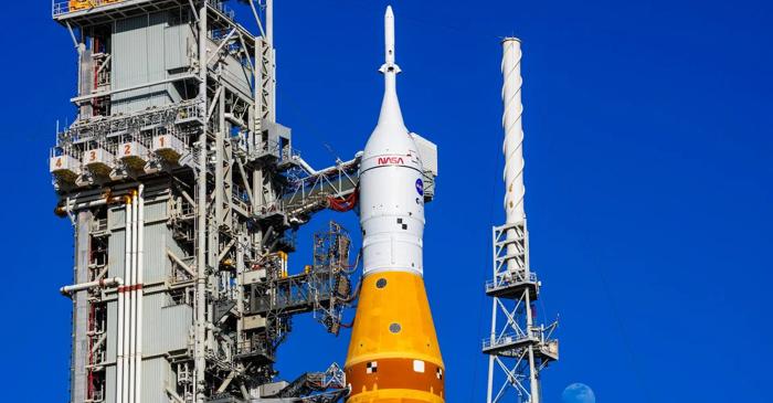 Culoarea portocalie a unor rachete spațiale economisește sute de kilograme la lansare