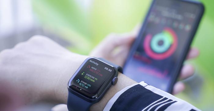 Cum poate un ceas inteligent să anticipeze agravarea simptomelor de stres post-traumatic?