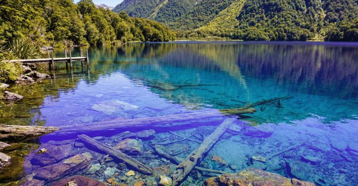 Unde se găsește apa la fel de limpede precum cea distilată?