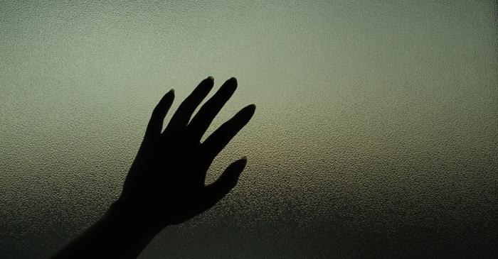 Ce afecțiune neurologică face ca o mână să aibă o viață proprie?