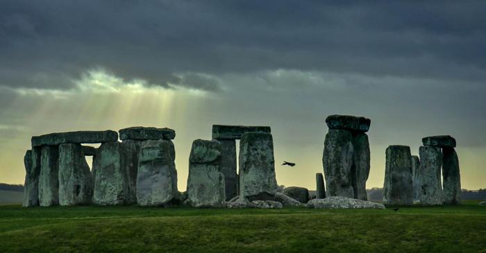 Constructorii de la Stonehenge consumau la ospețe organe gătite insuficient și infestate cu viermi paraziți
