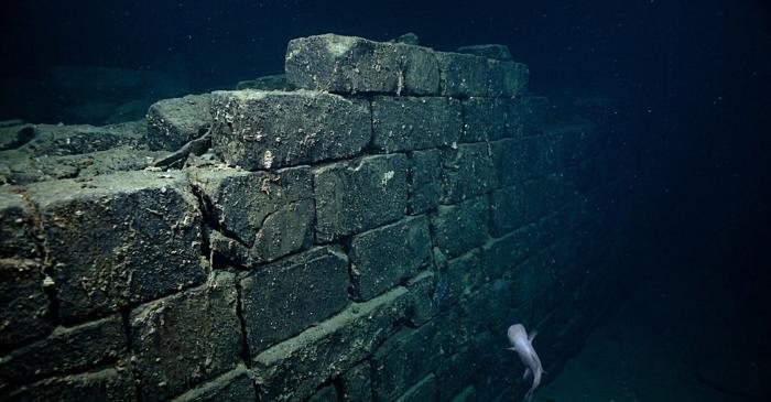 Un zid antic scufundat în Marea Neagră nu aparține niciunei civilizații cunoscute