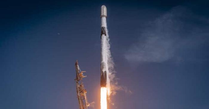 SpaceX reduce lansările Falcon 9, dar declinul este planificat