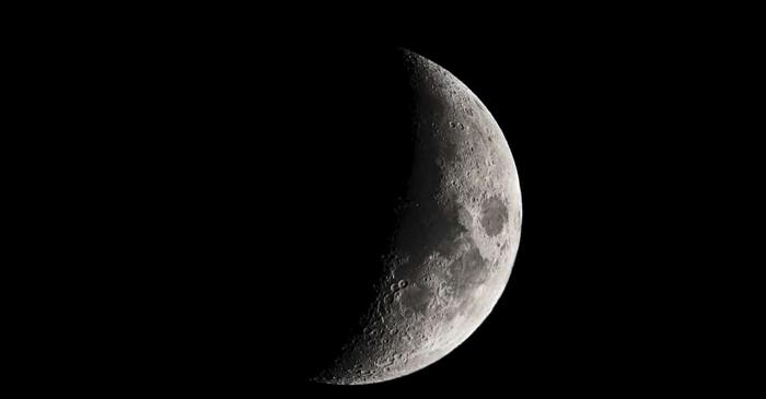 La -257°C, siliciul îngheață perfect — iar Luna atinge această temperatură în mod natural