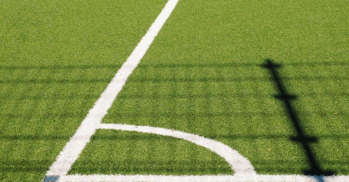 Substanța care a dopat involuntar opt fotbaliști provenea din cauciucul de sub picioarele lor